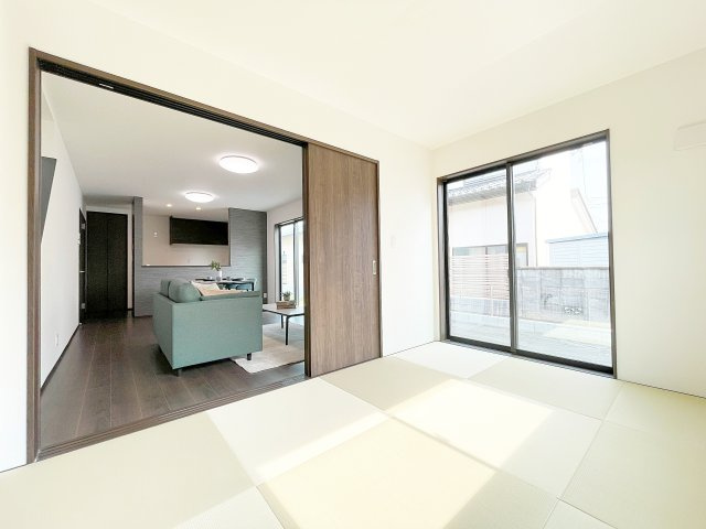 伊達市箱崎字布川　CLEIAS TOWN　の和室