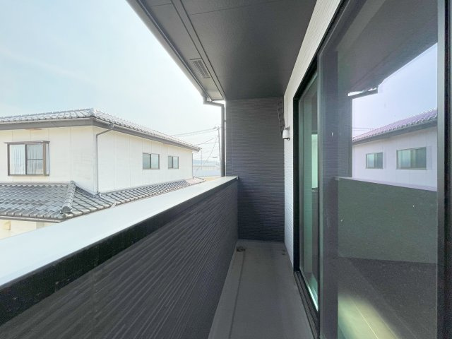 伊達市箱崎字布川　CLEIAS TOWN　のバルコニー