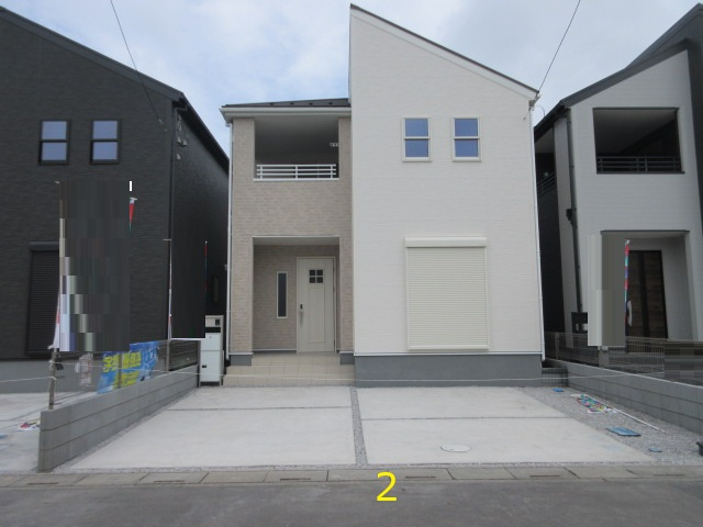 【仲介手数料無料】新築戸建　リーブルガーデン熊谷市末広4-2-22（全3棟）