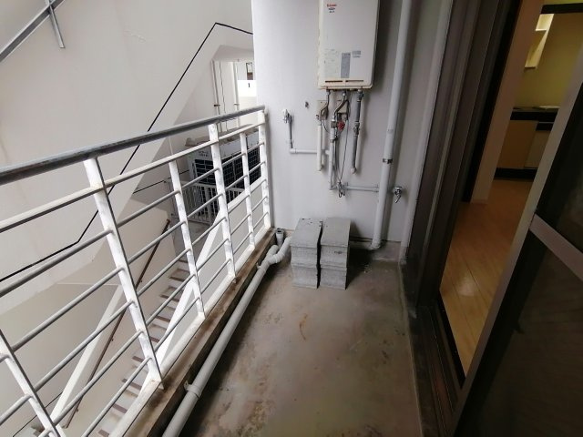 コートクビルのバルコニー