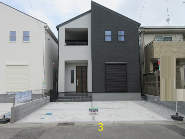 【仲介手数料無料】新築戸建　リーブルガーデン熊谷市末広4-2-22（全3棟）の外観