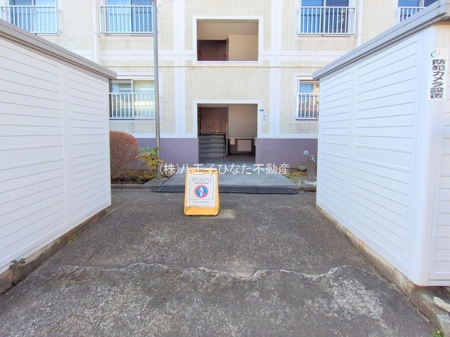 祝　成約済み　カミュ八王子　B棟　八王子市　中古マンションのエントランス|～仲介手数料無料☆八王子ひなた不動産～カミュ八王子B棟