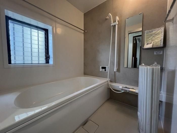 多摩市連光寺６丁目の中古一戸建の浴室