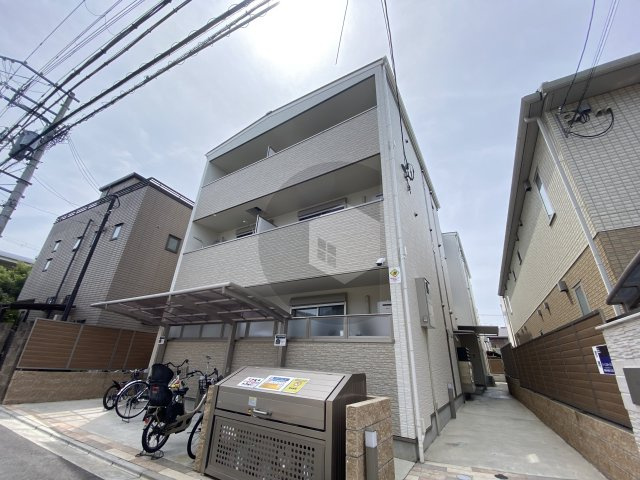 クリエオーレ友井の外観