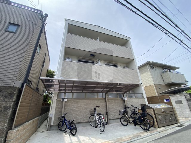 クリエオーレ友井の外観