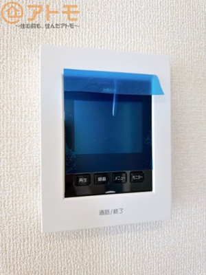 【防犯設備】 | 焼津市利右衛門3期　新築戸建　3号棟 | TVモニター付きインターホンは訪問者を確認することができて、防犯性に優れています♪