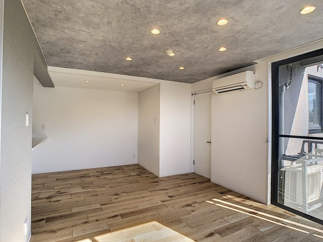 メゾン横山の居間・リビング