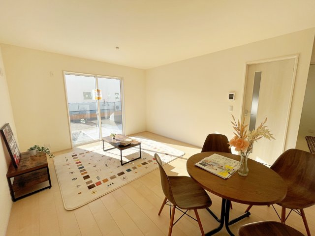 新築戸建・建売　いわき市平愛谷町4丁目第1　Livele Garden　全7棟の前面道路含む現地写真