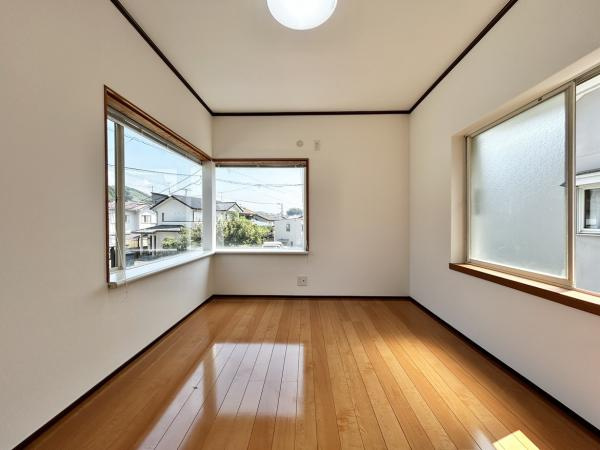 高知市福井町 戸建ての洋室|2階南東側洋室