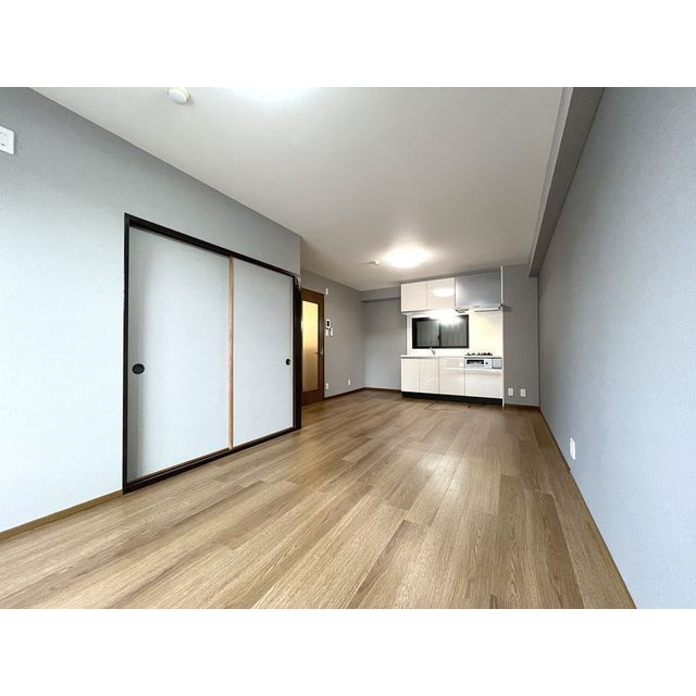 プリメーラ二の宮の居間・リビング