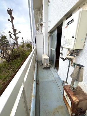 【バルコニー】 | 鶴甲コーポ27号館