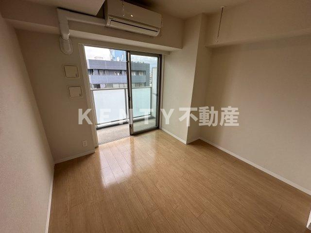 【居間・リビング】 | レジディア蒲田Ⅳ | 使いやすい居間です