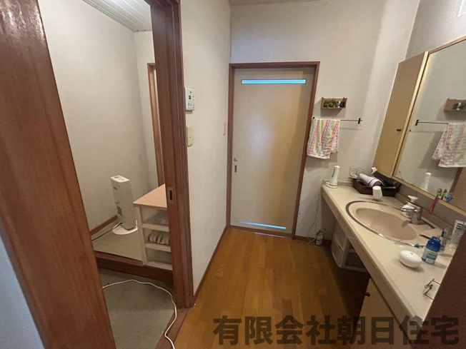 【洗面所】 | 玉湯町玉造中古戸建 | ２階洗面