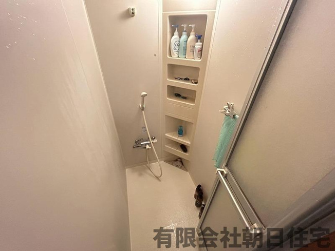 【設備】 | 玉湯町玉造中古戸建 | ２階シャワー室です