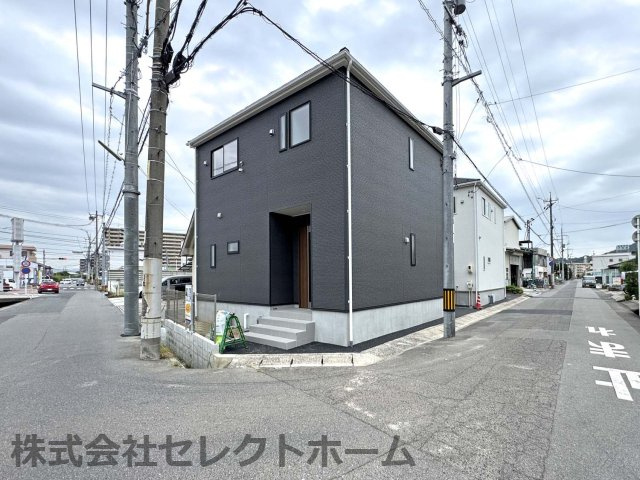 耐震+制震の家 高須町：住宅性能取得物件 1号棟 の外観|★先着順販売受付開始！
◎耐震+制震の家 高須町：1号棟
◎住宅性能評価取得物件
◎価格への挑戦と性能にもこだわった家
◎高須小学校徒歩14分
◎東尾道駅徒歩5分
◎現地見学随時対応！
