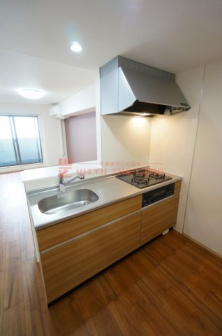 エクセラン朝妻【10,000円キャッシュバック対象物件】のキッチン|お料理しやすいキッチンです