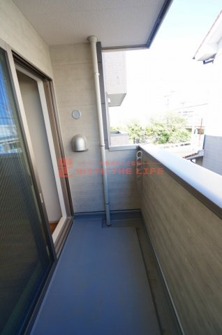 エクセラン朝妻【10,000円キャッシュバック対象物件】のバルコニー|落ち着いた時間を過ごせるバルコニーです