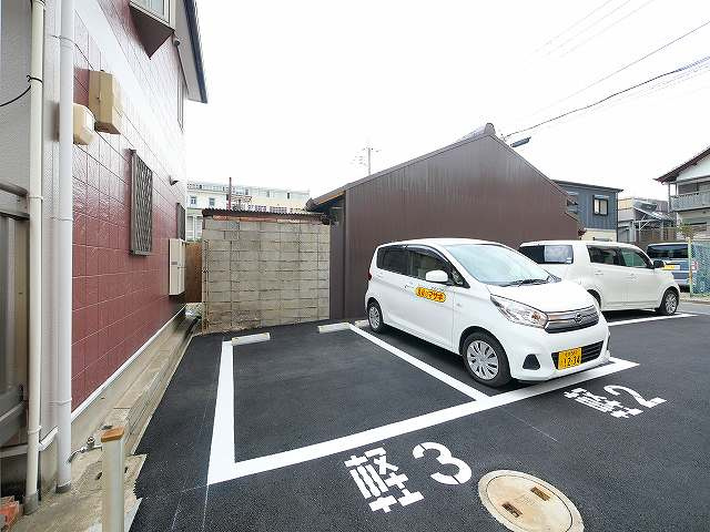 松田モータープールの駐車場
