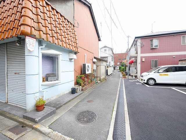 松田モータープールの駐車場