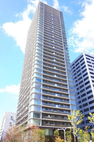 プレミストタワー大阪新町ローレルコートの画像