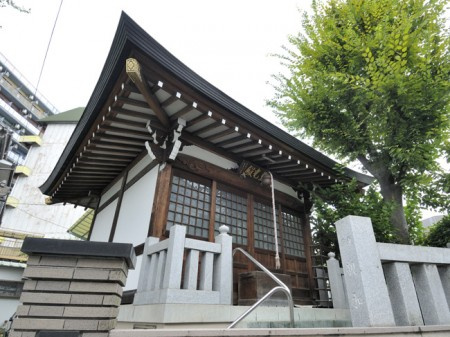江戸川区平井４丁目のアパートの周辺