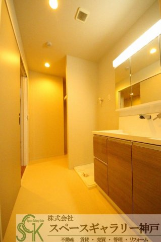 サンプット東仲ノ町の洗面所|※お部屋により仕様が異なる場合があります※
