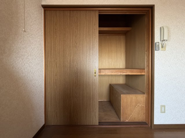 常滑市青海町4丁目の収納|3F洋室（収納）