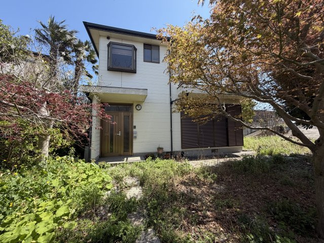 常滑市青海町4丁目の外観|春には桜が咲きお花見できます