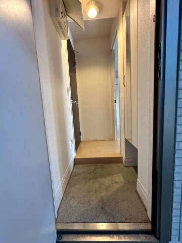 パレブロンの玄関