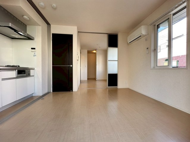 パレブロンの居間・リビング