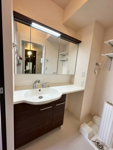 パレブロンの洗面所