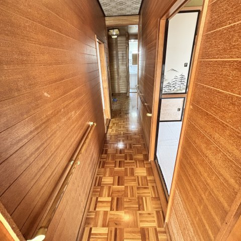 室蘭市港北町5丁目120-9戸建の玄関