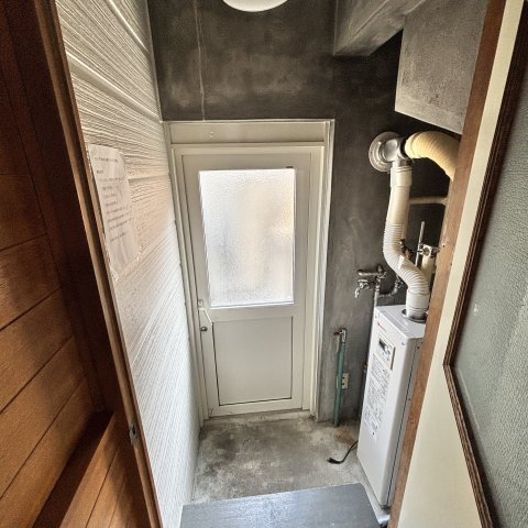 室蘭市港北町5丁目120-9戸建の玄関