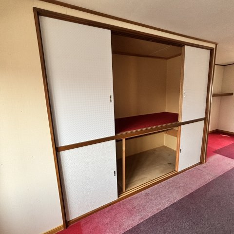 室蘭市港北町5丁目120-9戸建の収納