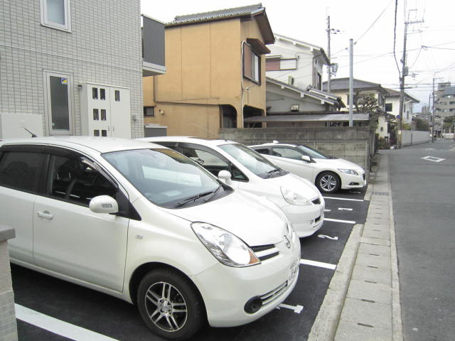 セジュールKURUMIの駐車場