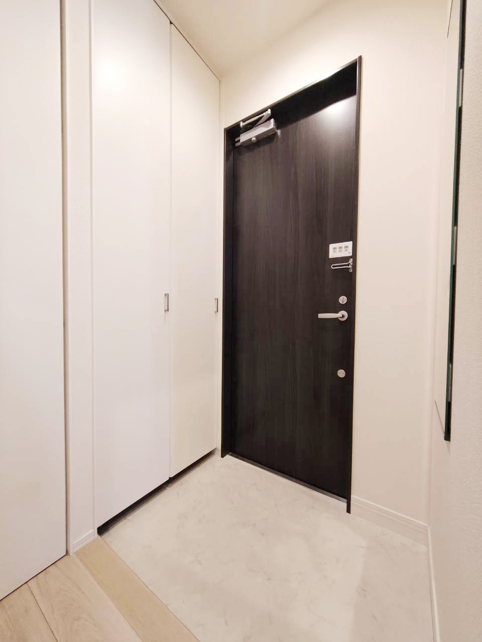 Ｍａｉｓｏｎ　Ｅａｕｉｌｅの玄関