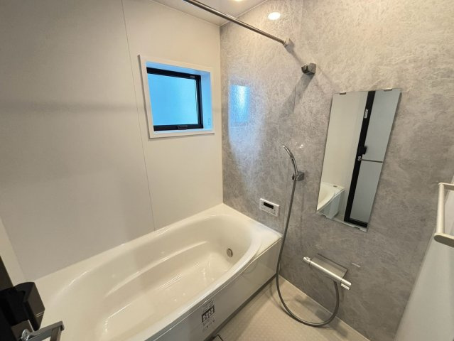 藤沢市善行2丁目　新築戸建全5棟の浴室