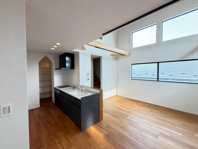 藤沢市善行2丁目　新築戸建全5棟の居間・リビング