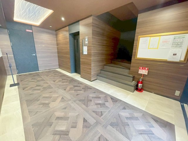 モア・ルミエールのロビー