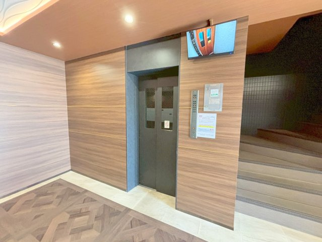 モア・ルミエールのエントランス