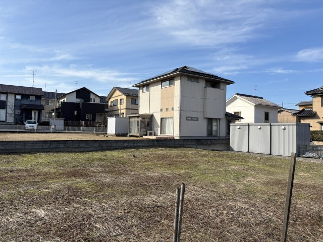 かほく市白尾の外観