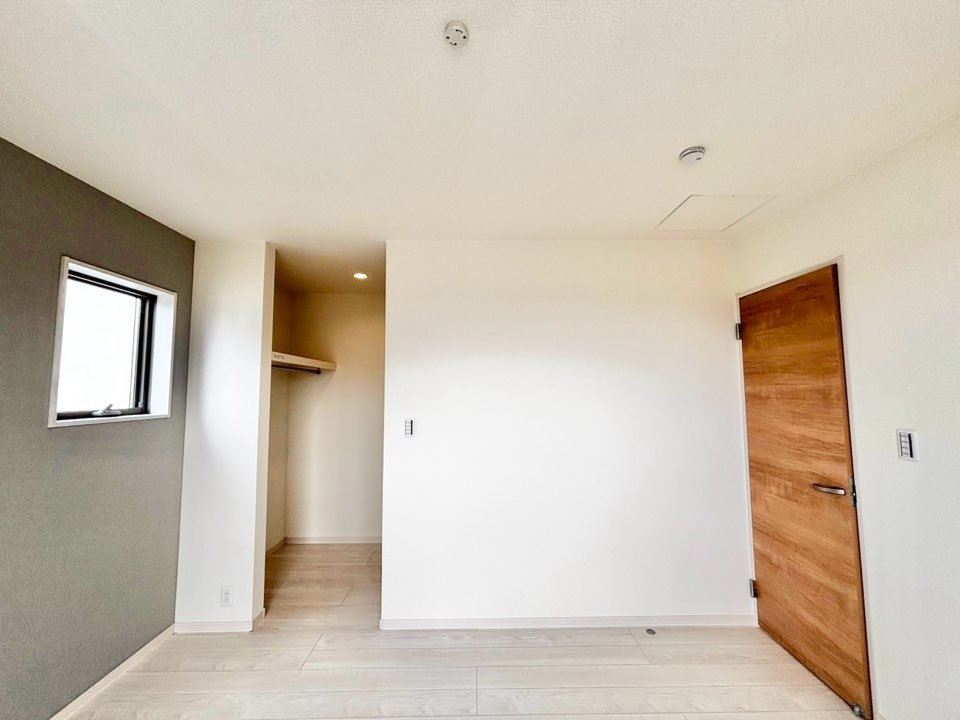 リーブルガーデン高浜市小池町4期　全2棟　新築戸建の洋室