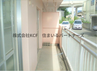 【バルコニー】 | シェル幹 | 外からの目が気にならないバルコニーで洗濯物が干せます