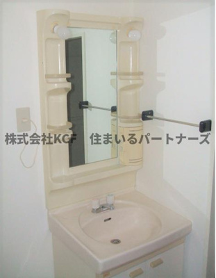 【洗面所】 | シェル幹 | ゆったりとスペースのある洗面所