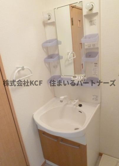 ルモン櫛原の独立洗面台|朝の身支度には欠かせない独立洗面化粧台