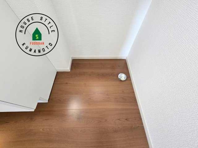 熊本市南区御幸西3丁目第1-4棟(4号棟)のランドリースペース|ランドリースペースとなります。広々して有効的にご使用できます。 