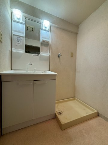 【洗面所】 | トーカンマンション新米屋町　３０１号