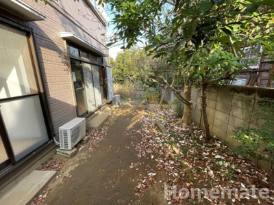 【その他共用部分】 | 鎌倉市台4丁目戸建 | (広い庭は魅力的ですね♪)