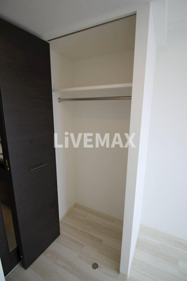 【収納】エステムコート名古屋金山ミッドクロス 