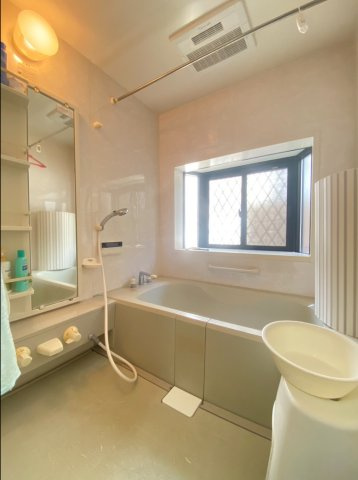中古戸建　松戸市大橋の浴室